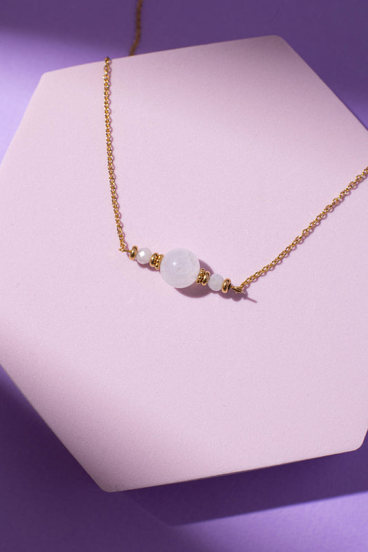 NAUJIENA! Kaklo papuošalas su mėnulio akmeniu (45 cm)